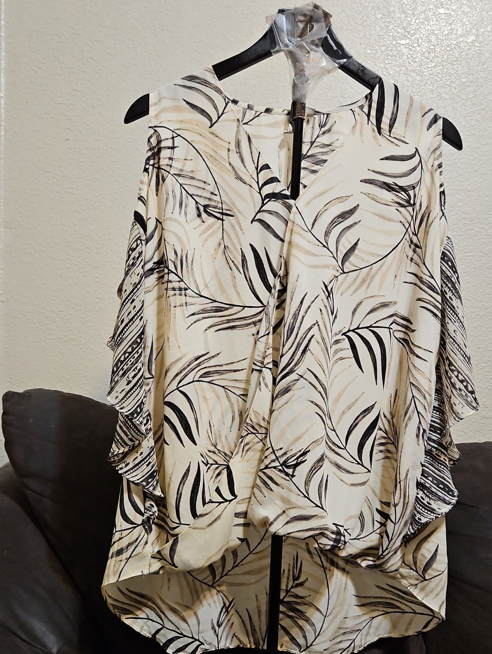 Cato Cream and Black Tropical Leaf Cold Shoulder Tunic